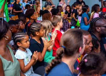 Schuljahresendfeier / End of year party