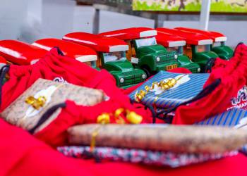 Schuljahresendfeier / End of year party