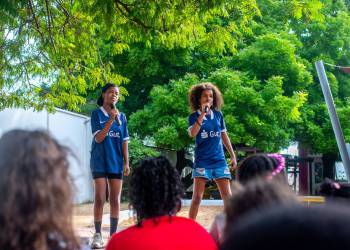 Schuljahresendfeier / End of year party